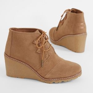 TOMS Desert Leather Wedge Shoes
